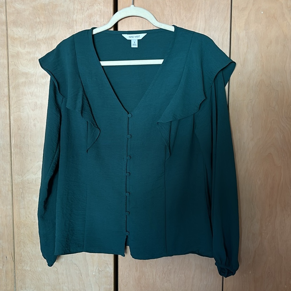 Green Nine West Long Sleeve Blouse: Butterfly Shoulders & Billowing Sleeves sz S